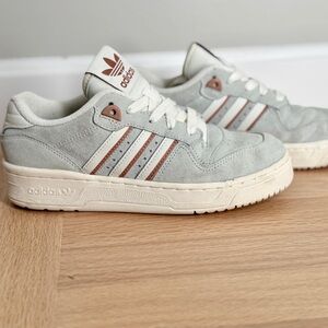 FREE SHIPPING - Adidas Rivalry Low W WMNS Linen Green / Ivory Green